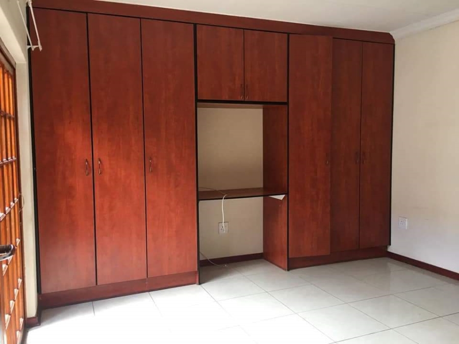 To Let 3 Bedroom Property for Rent in Bendor Limpopo