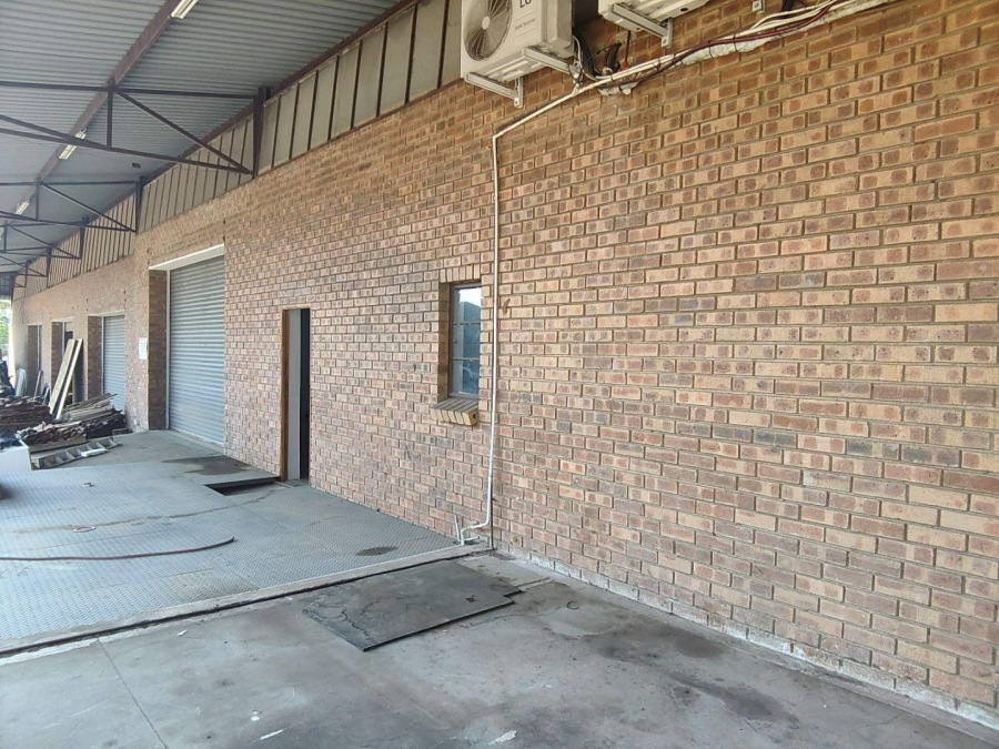 To Let Commercial Property for Rent in Tzaneen Industrial South Limpopo