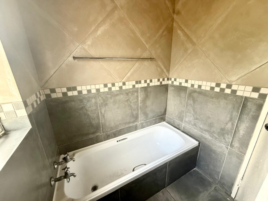 To Let 2 Bedroom Property for Rent in Polokwane Central Limpopo