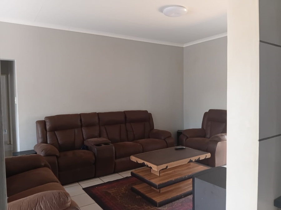 To Let 3 Bedroom Property for Rent in Thabazimbi Limpopo