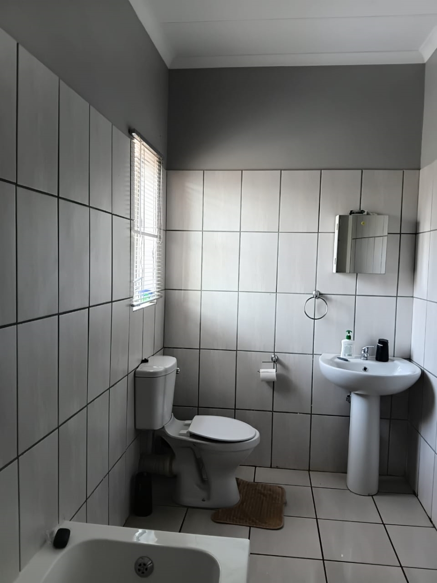 To Let 3 Bedroom Property for Rent in Thabazimbi Limpopo