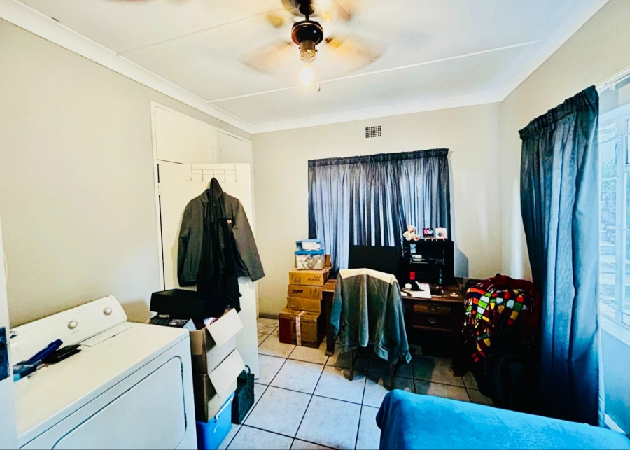 5 Bedroom Property for Sale in Modjadjiskloof Limpopo