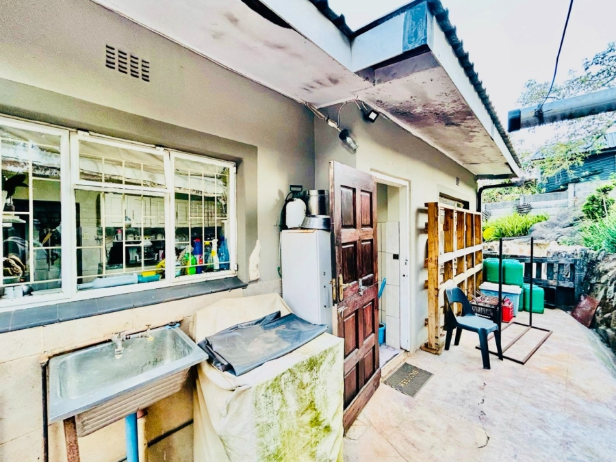 5 Bedroom Property for Sale in Modjadjiskloof Limpopo