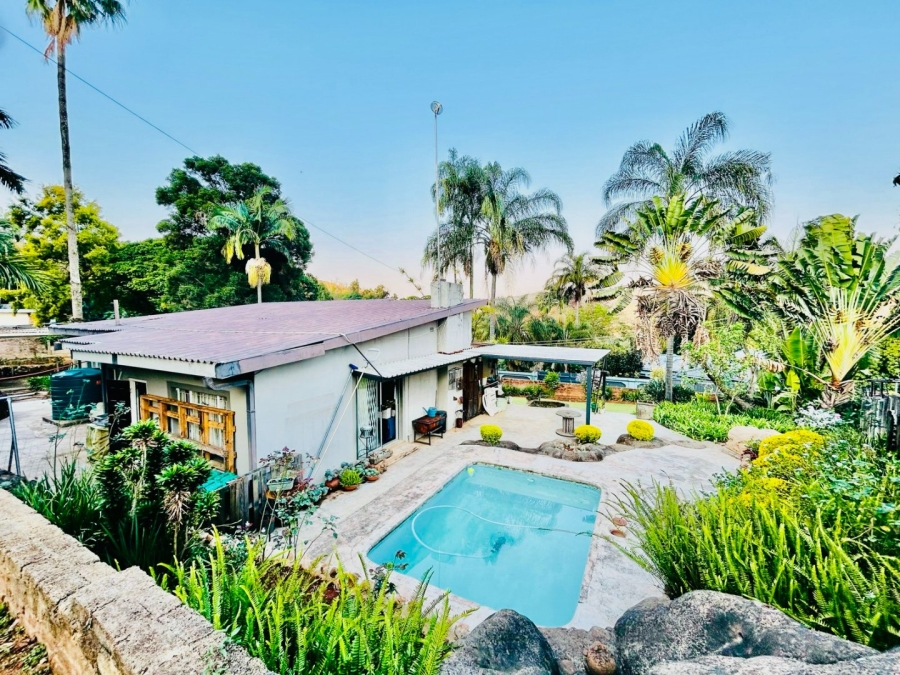 5 Bedroom Property for Sale in Modjadjiskloof Limpopo