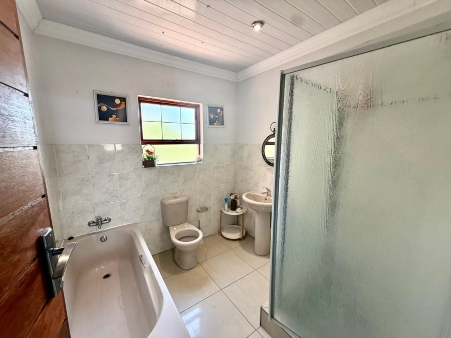 4 Bedroom Property for Sale in Bendor Limpopo