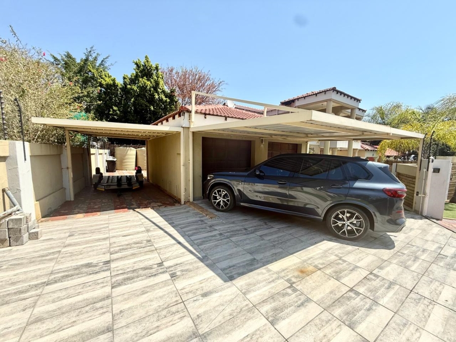 4 Bedroom Property for Sale in Bendor Limpopo