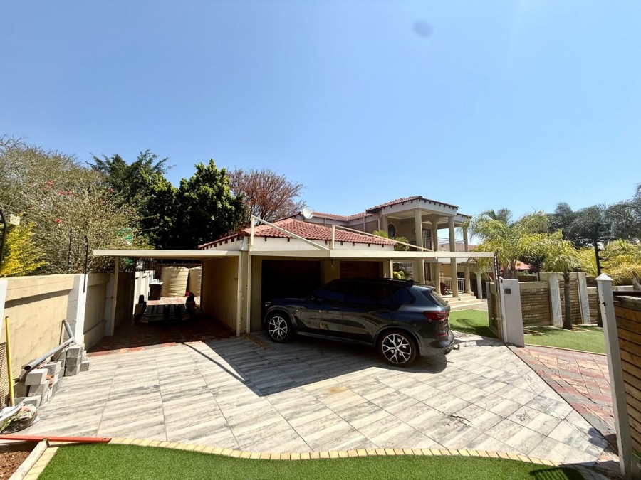 4 Bedroom Property for Sale in Bendor Limpopo