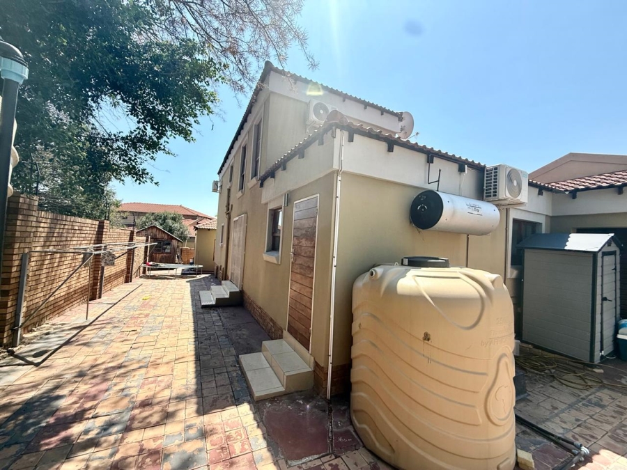 4 Bedroom Property for Sale in Bendor Limpopo
