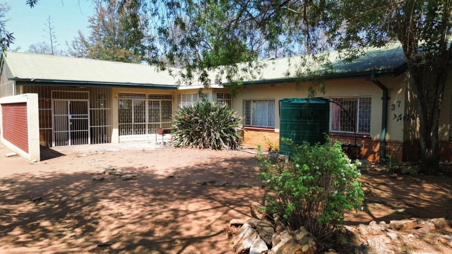 4 Bedroom Property for Sale in Polokwane Central Limpopo