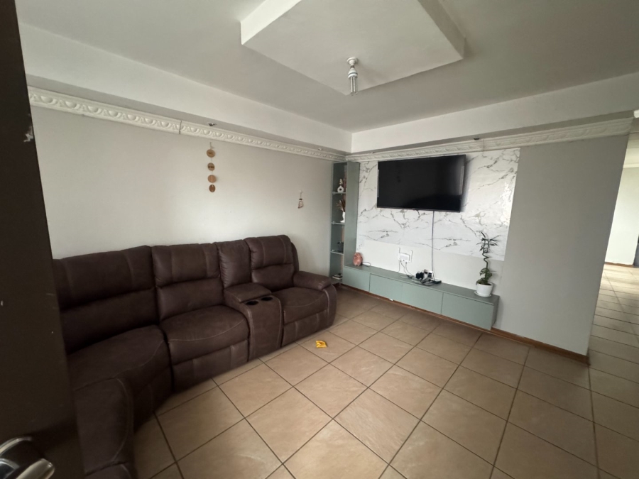3 Bedroom Property for Sale in Westenburg Limpopo