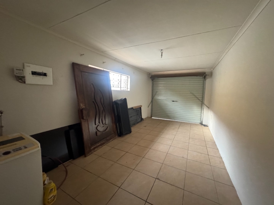 3 Bedroom Property for Sale in Westenburg Limpopo