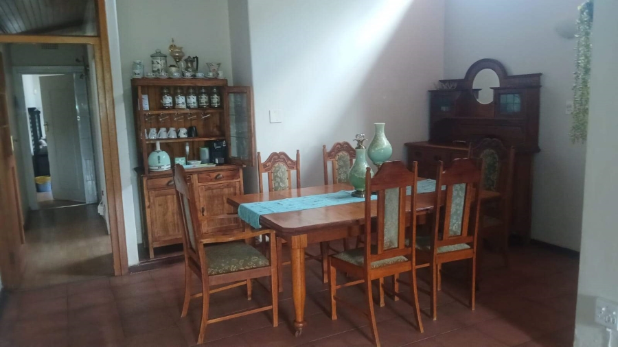 To Let 4 Bedroom Property for Rent in Moregloed Limpopo