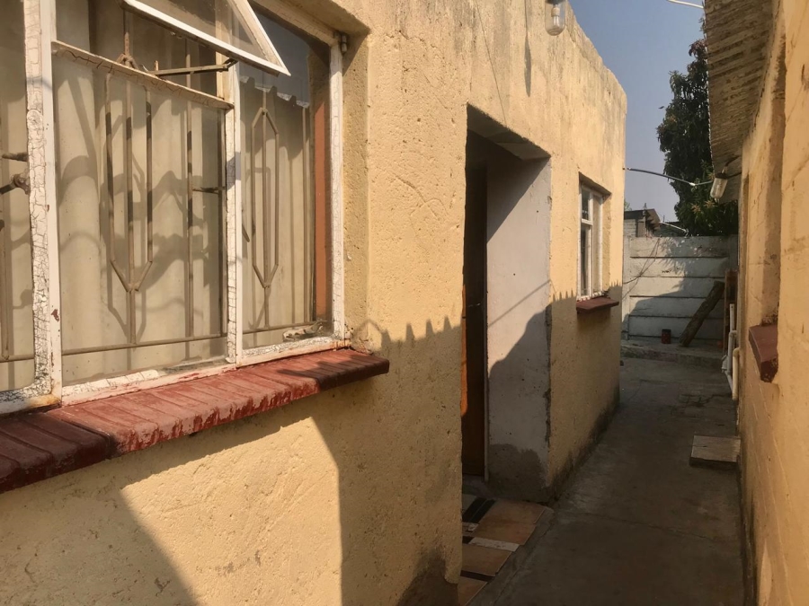 2 Bedroom Property for Sale in Seshego A Limpopo