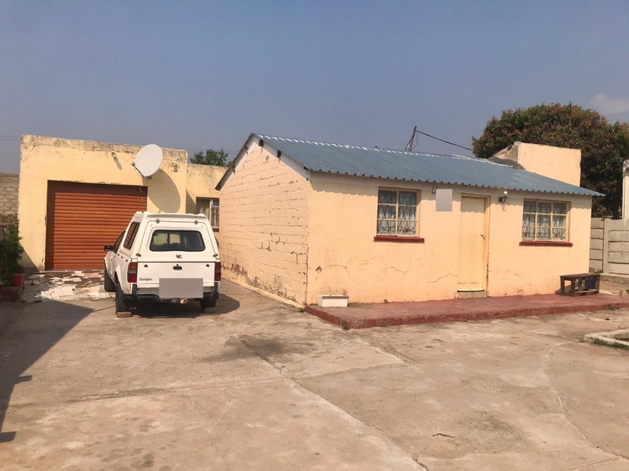2 Bedroom Property for Sale in Seshego A Limpopo