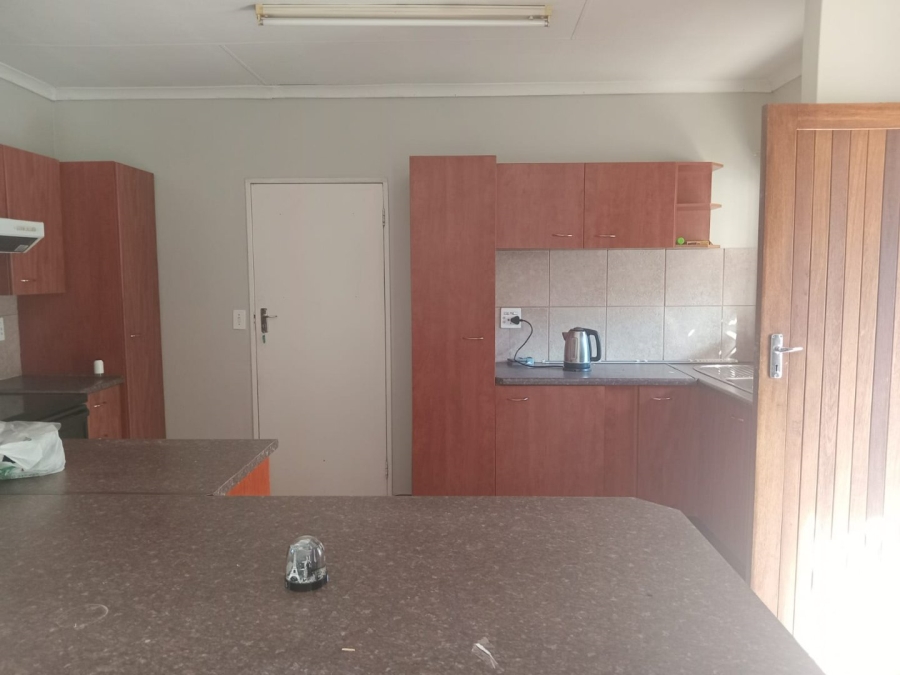 To Let 3 Bedroom Property for Rent in Bendor Limpopo