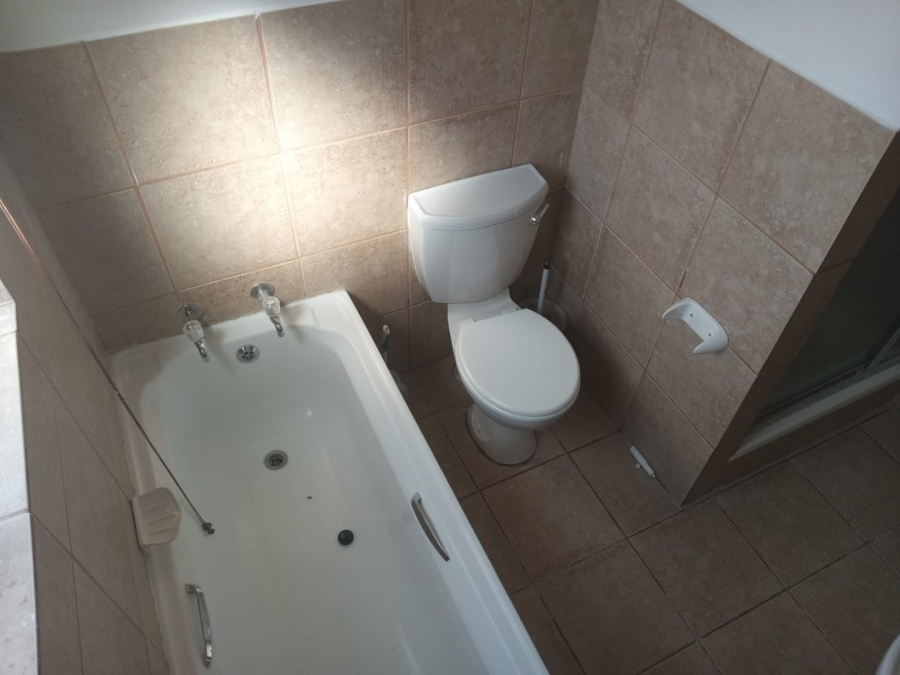 To Let 3 Bedroom Property for Rent in Bendor Limpopo