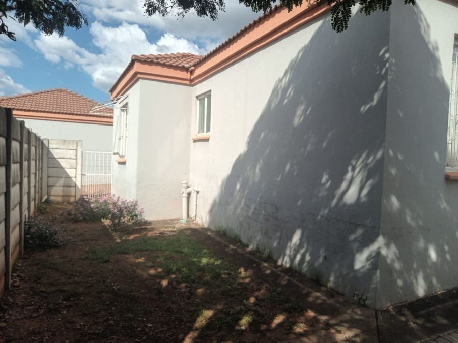 To Let 3 Bedroom Property for Rent in Bendor Limpopo