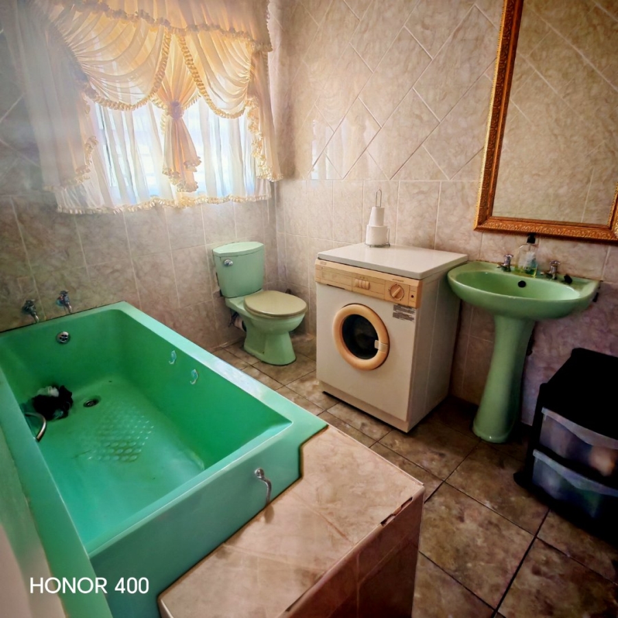 3 Bedroom Property for Sale in African Jewel Limpopo