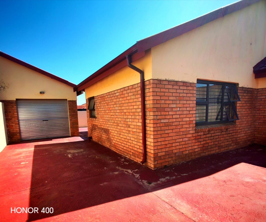 3 Bedroom Property for Sale in African Jewel Limpopo