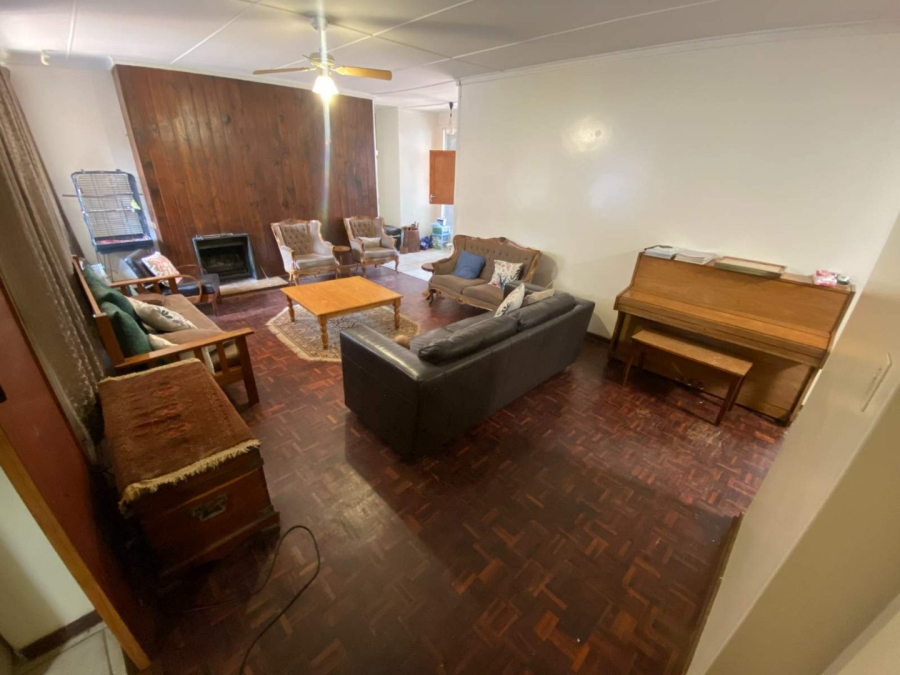 4 Bedroom Property for Sale in Kameeldoringpark Limpopo