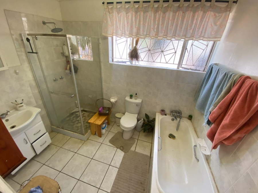 4 Bedroom Property for Sale in Kameeldoringpark Limpopo