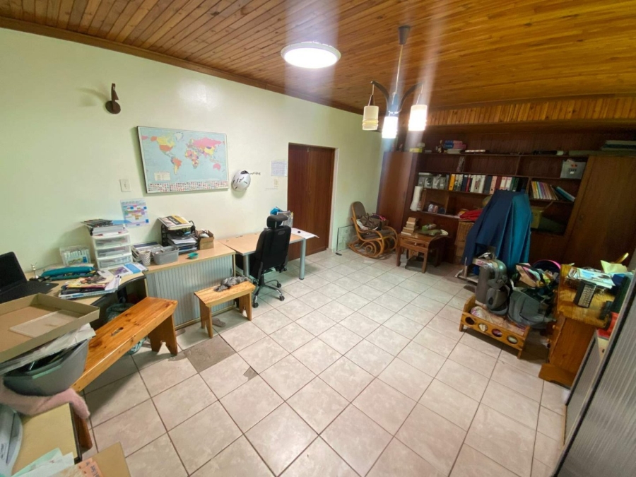 4 Bedroom Property for Sale in Kameeldoringpark Limpopo