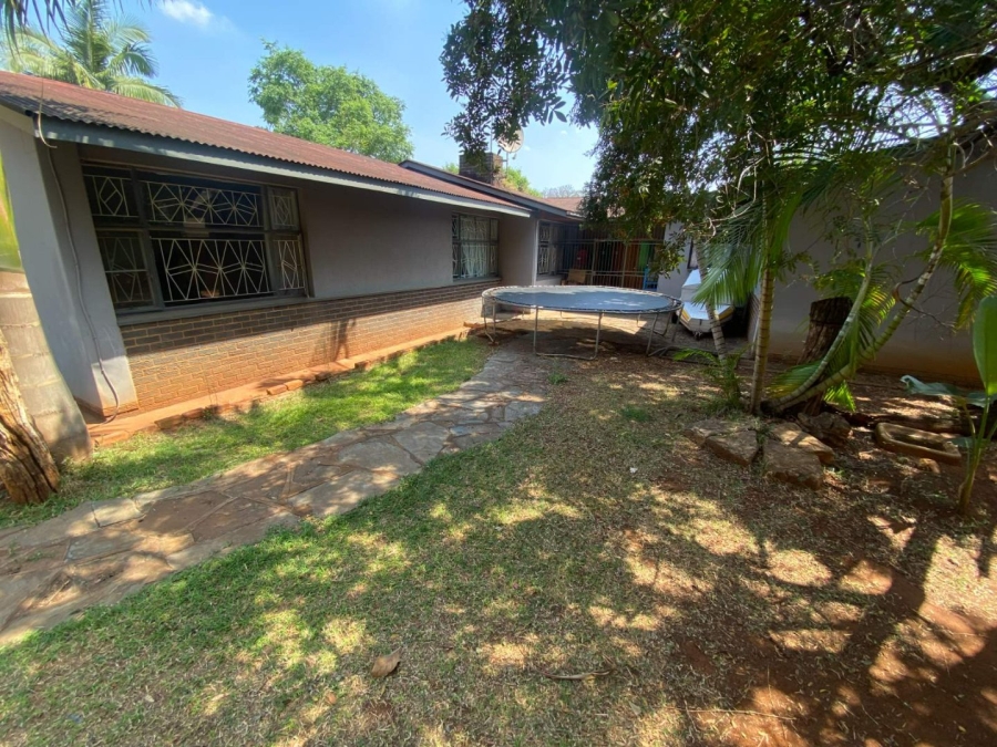 4 Bedroom Property for Sale in Kameeldoringpark Limpopo