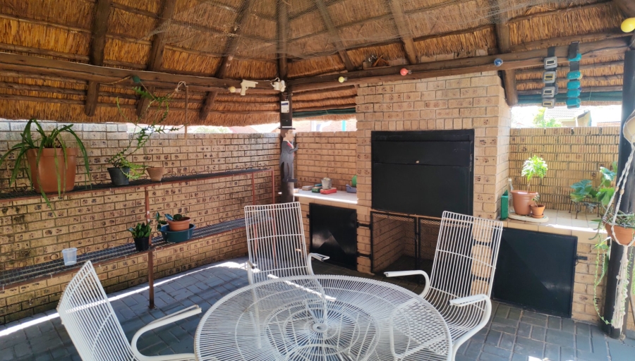  Bedroom Property for Sale in Modimolle Limpopo