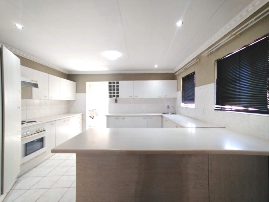 3 Bedroom Property for Sale in Bendor Place Limpopo
