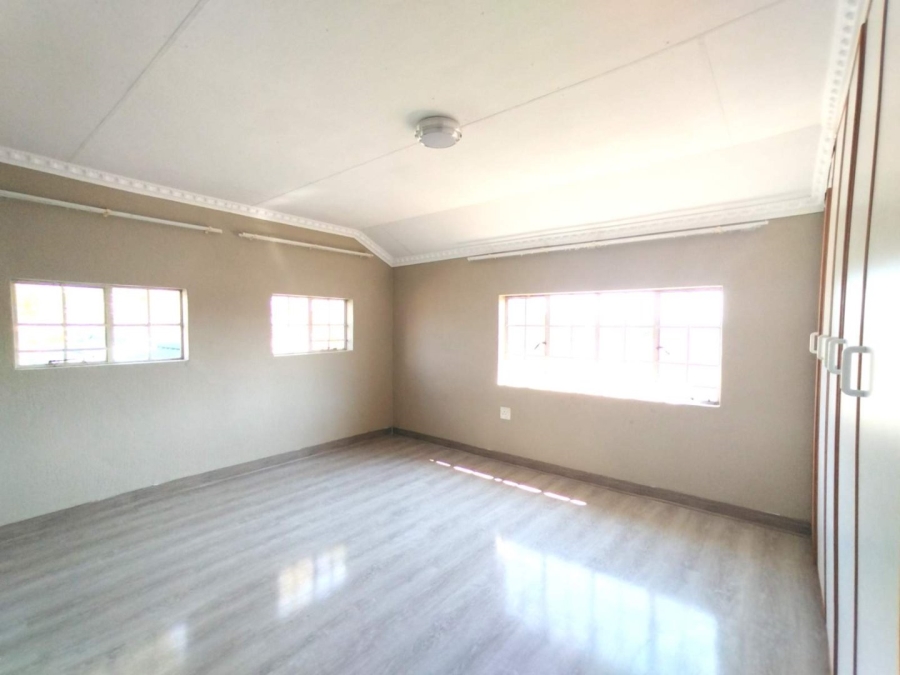 3 Bedroom Property for Sale in Bendor Place Limpopo