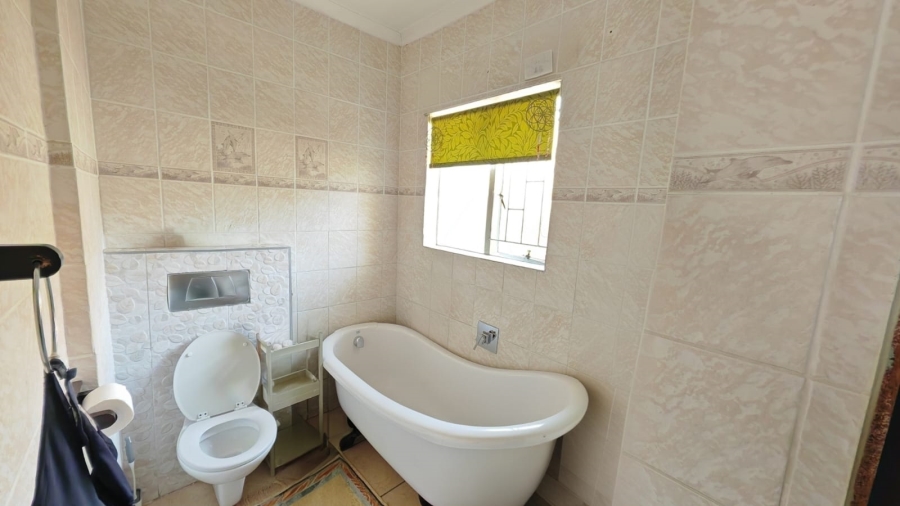 7 Bedroom Property for Sale in Seshego Limpopo