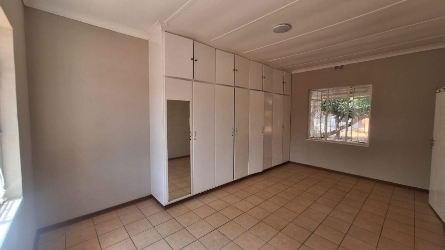 To Let 4 Bedroom Property for Rent in Mokopane Central Limpopo