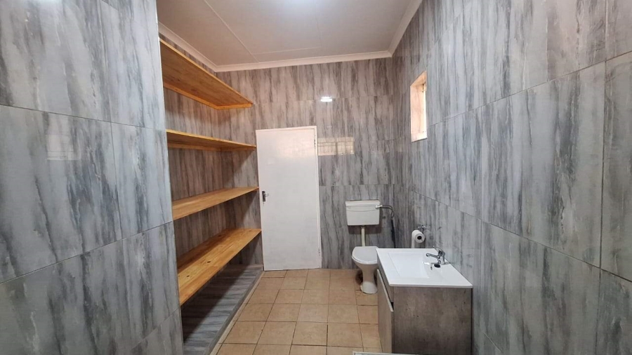 To Let 4 Bedroom Property for Rent in Mokopane Central Limpopo