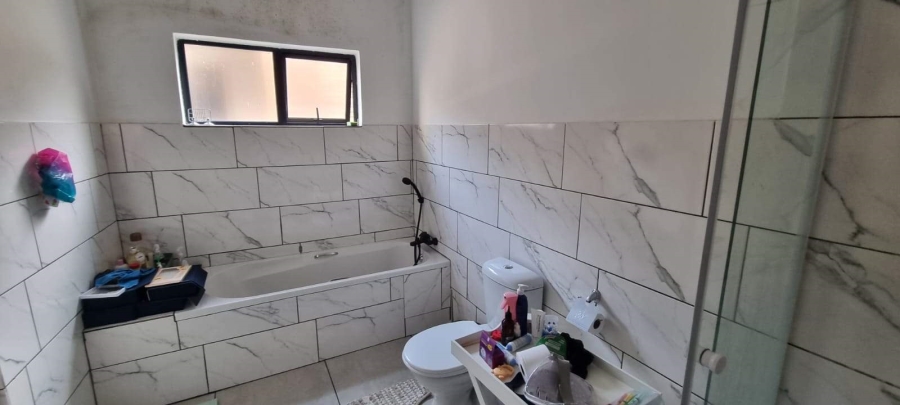 To Let 3 Bedroom Property for Rent in Bendor Limpopo