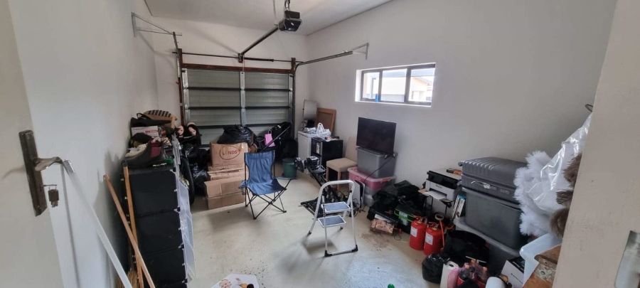 To Let 3 Bedroom Property for Rent in Bendor Limpopo