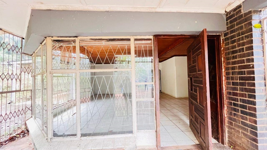 4 Bedroom Property for Sale in Modjadjiskloof Limpopo