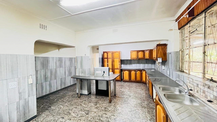 4 Bedroom Property for Sale in Modjadjiskloof Limpopo