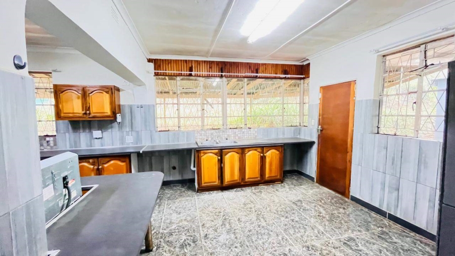 4 Bedroom Property for Sale in Modjadjiskloof Limpopo