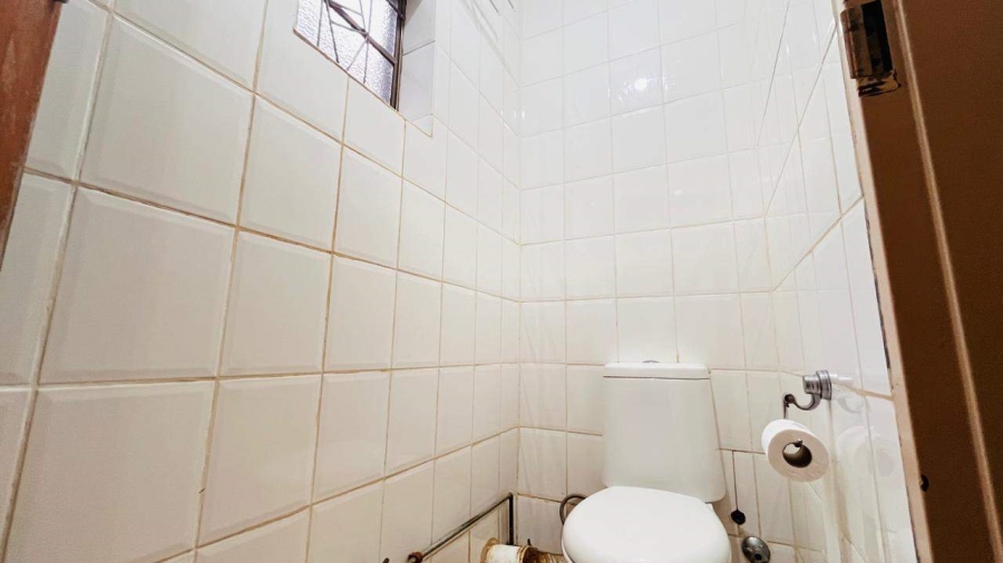 4 Bedroom Property for Sale in Modjadjiskloof Limpopo