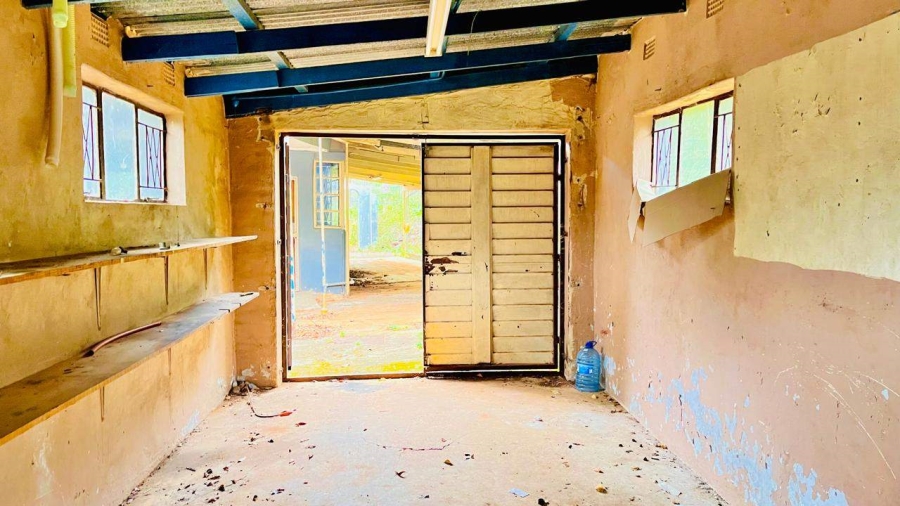 4 Bedroom Property for Sale in Modjadjiskloof Limpopo