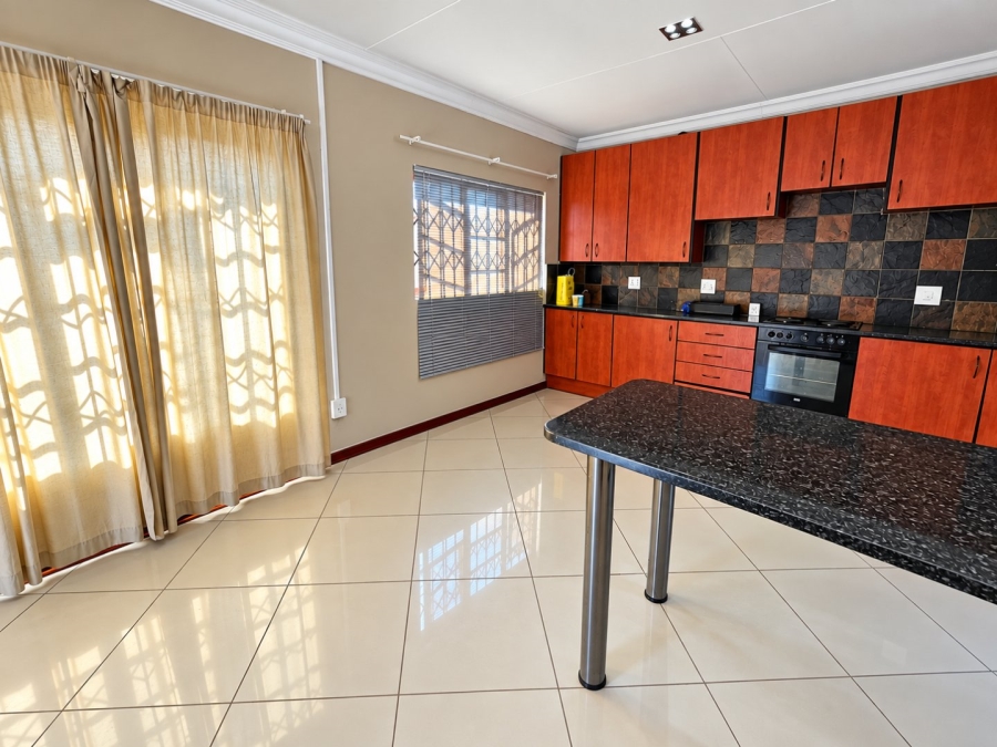 To Let 3 Bedroom Property for Rent in Bendor Limpopo