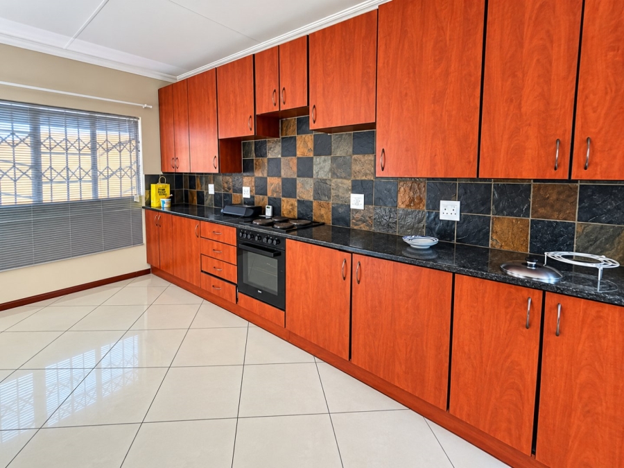 To Let 3 Bedroom Property for Rent in Bendor Limpopo
