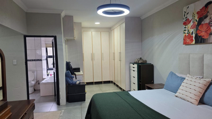 4 Bedroom Property for Sale in Golden Acres Estate Limpopo