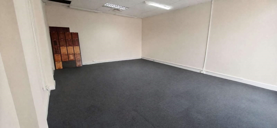 To Let Commercial Property for Rent in Nirvana Industrial Limpopo