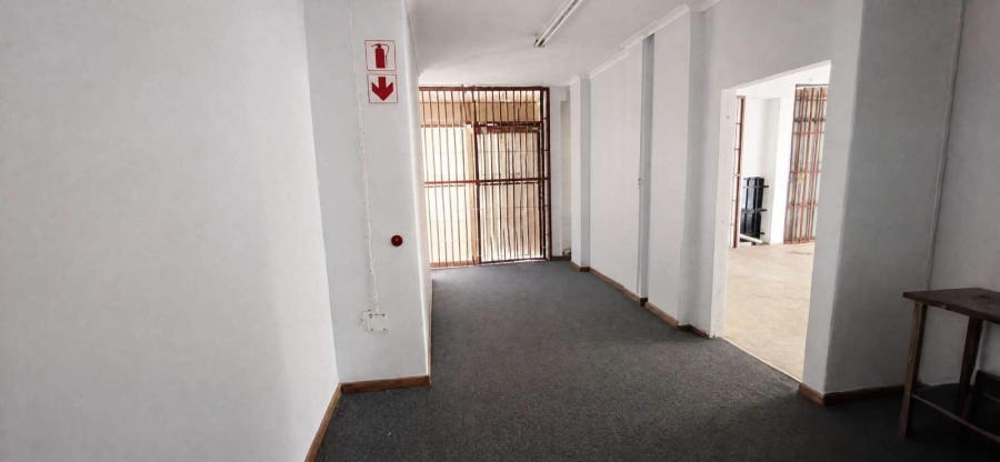 To Let Commercial Property for Rent in Nirvana Industrial Limpopo
