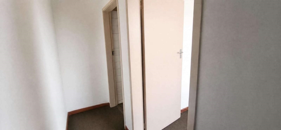To Let Commercial Property for Rent in Nirvana Industrial Limpopo