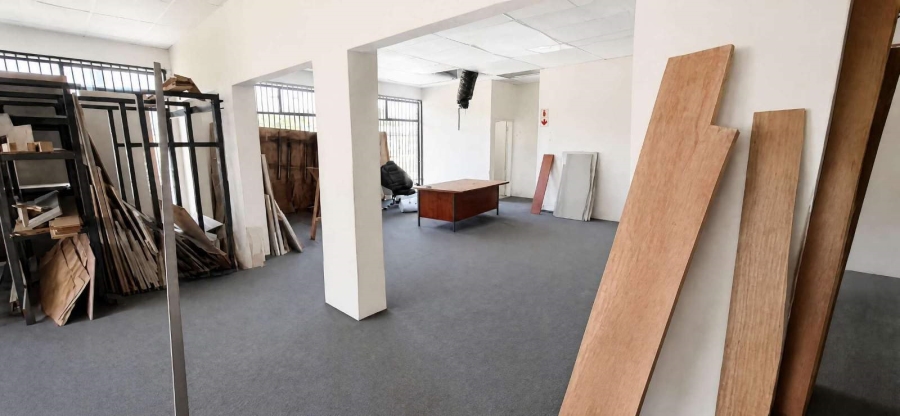To Let Commercial Property for Rent in Nirvana Industrial Limpopo