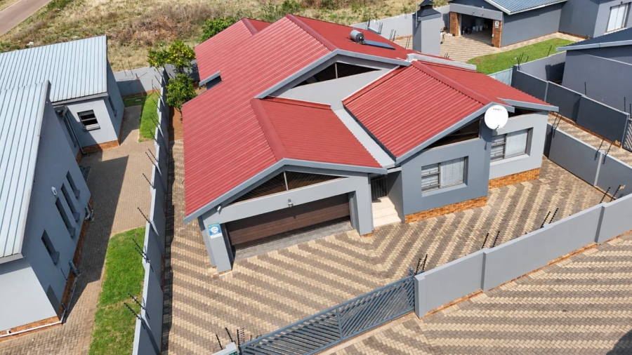 3 Bedroom Property for Sale in Bendor Limpopo