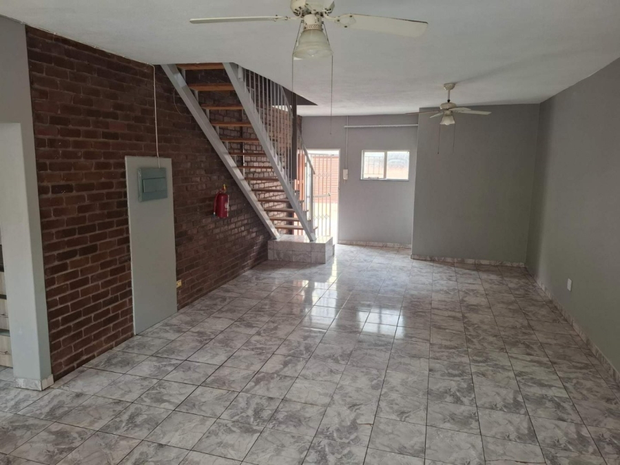 To Let 4 Bedroom Property for Rent in Polokwane Central Limpopo