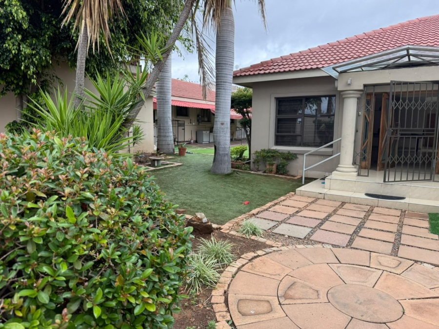 5 Bedroom Property for Sale in Nirvana Ext 1 Limpopo